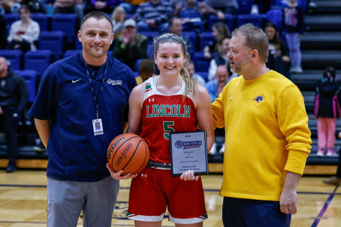 Kloe Froebe Lincoln Illinois girls basketball February 2 2024 Nate Latsch 25752